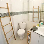 Le Cocon Azur - 2p, Terrasse, Ac, Apartment Antibes