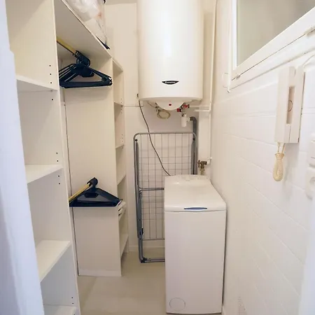 Escapade Azur, Studio 2P, 1 Min Plage, Balcon Appartamento Antibes