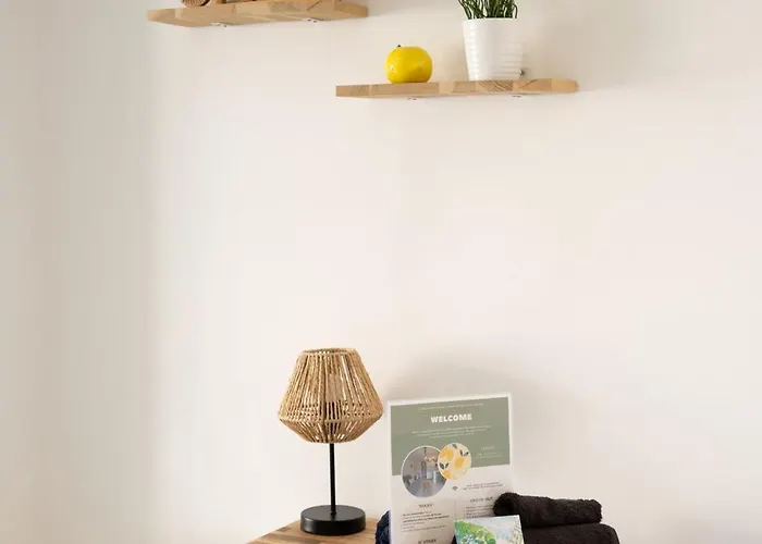 Escapade Azur, 2p, 1 Min Plage, Balcon